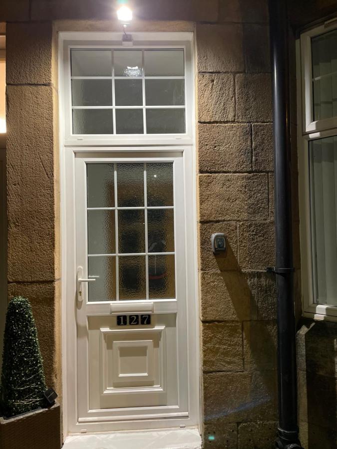 Hla Holytown Appartement Mossend Buitenkant foto